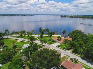 306 Chauncey Ave, Bradenton, FL 34208