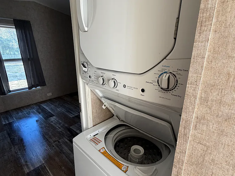 3531 Baker Rd #6 — Photo 5
