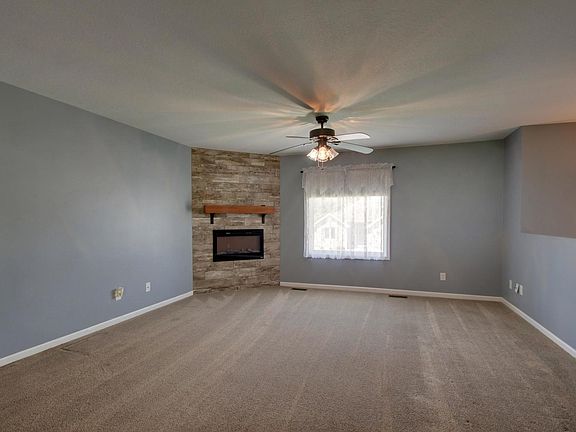4th image of 2328 Wheatland Dr