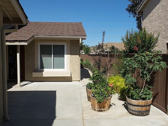 3rd image of 25680 Lupita Dr