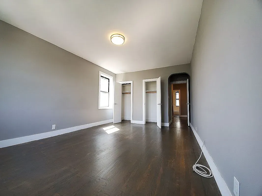 3660 Waldo Avenue — Photo 4