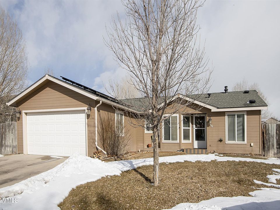 1st image of 116 Evergreen Pl