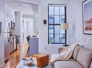 1663 Madison St #1R, Ridgewood, NY 11385