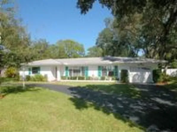 5629 Hillside St, Seminole, FL 33772