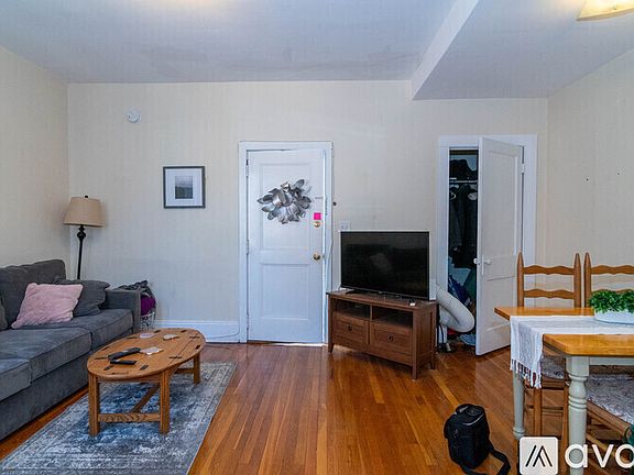 4th image of 16 Fuller St APT 7