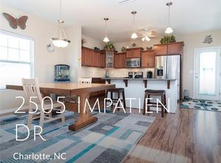 2505 Impatien Dr, Charlotte, NC 28215