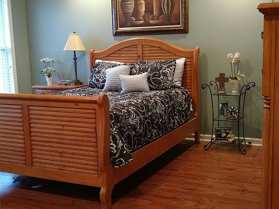 Huge Master Bedroom
