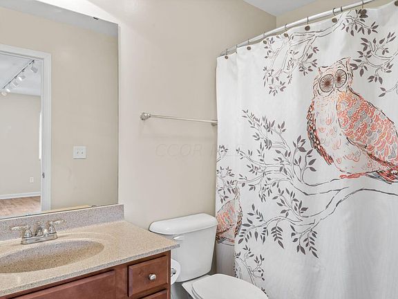 5th image of 131 Hillview Ct