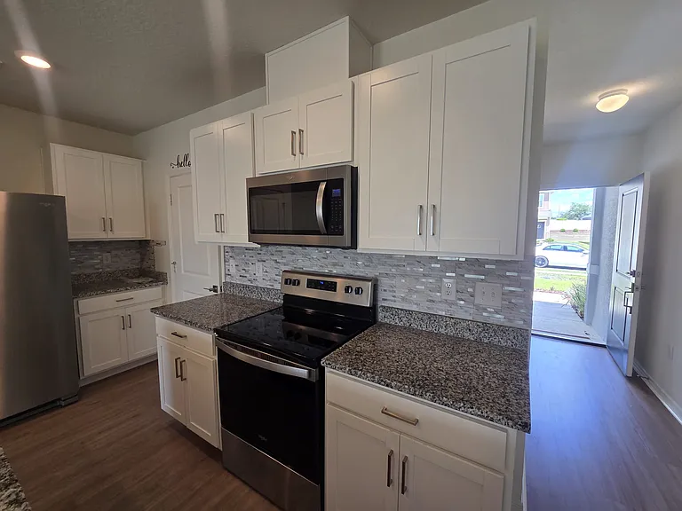1483 Mirabella Cir — Photo 7