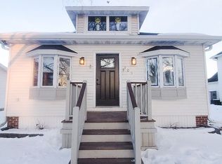 305 3rd Ave SW, State Center, IA 50247