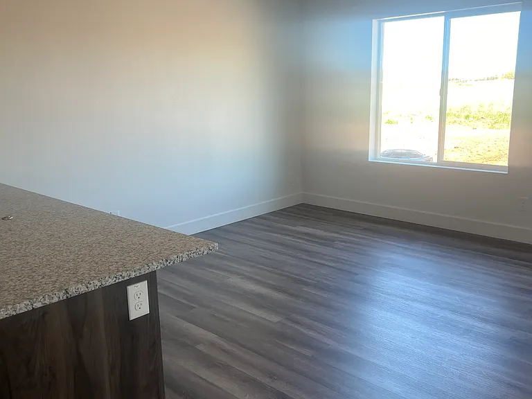 812 Sundance Ave — Photo 15