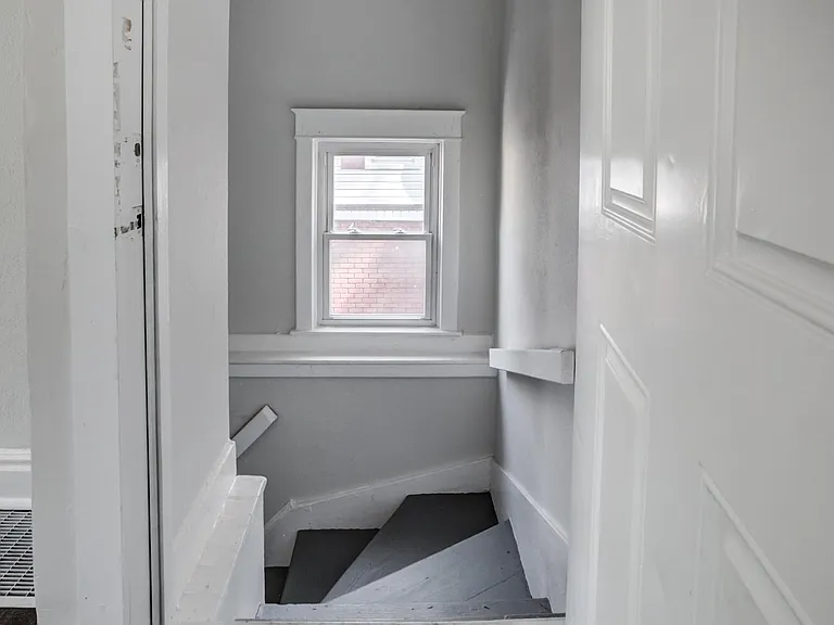 3233 Park Ave — Photo 19