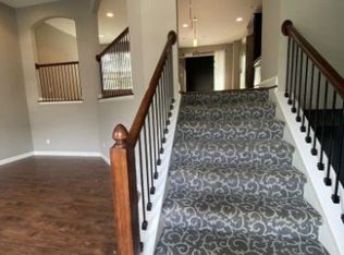 608 Wolf Trl, Columbia, MO 65201