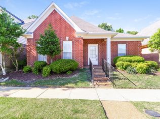 10178 Morning Hill Dr, Cordova, TN 38016
