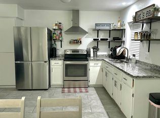 8109 W MONTECITO Avenue, Phoenix, AZ 85033