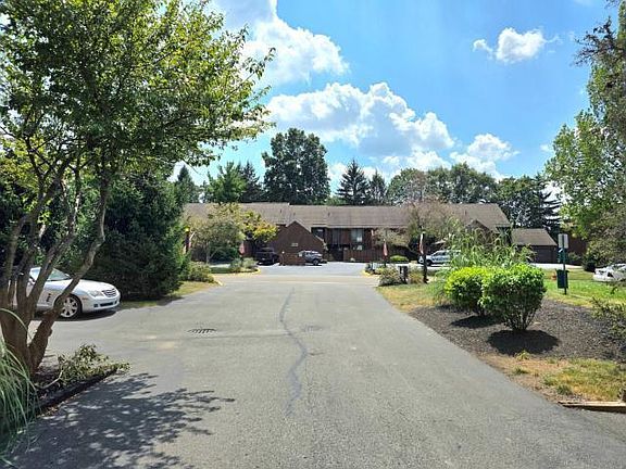 5th image of 4936 Wintersong Ln