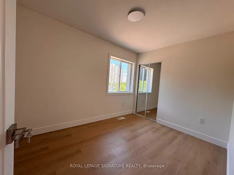 53 Bishop Ave #3 — Photo 11