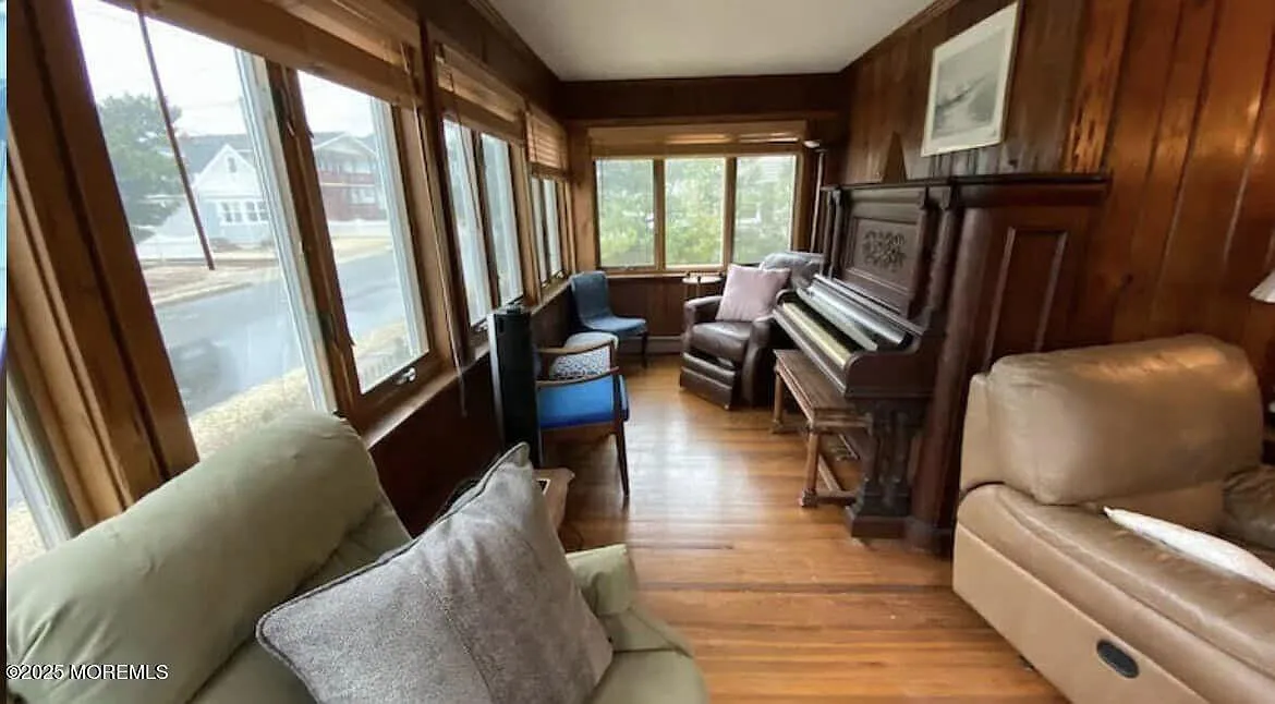 3 bed, 1800 sqft, $3,500 — Photo 3