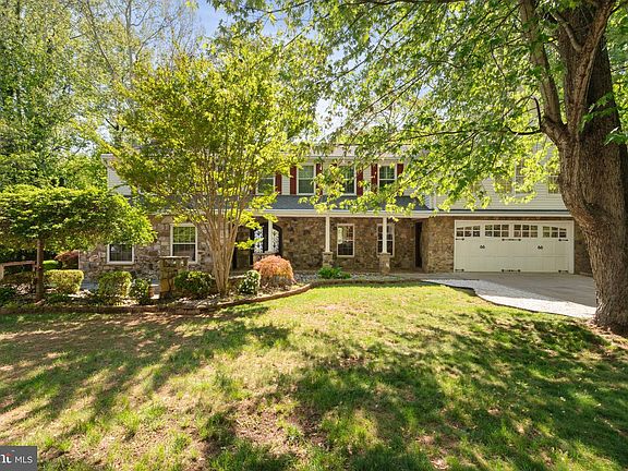 5th image of 12522 Spring Dr