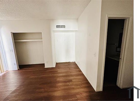 5th image of 2808 E Monte Cristo Ave APT 201