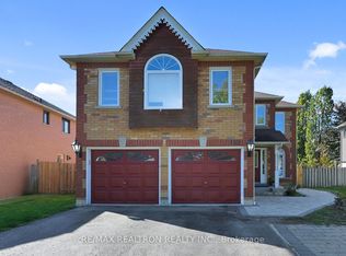 152 Elizabeth St, Ajax, ON L1T 3X5