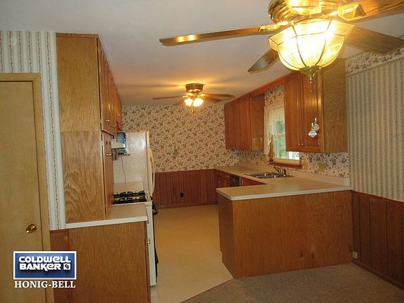 5th image of 226 Nichols Dr