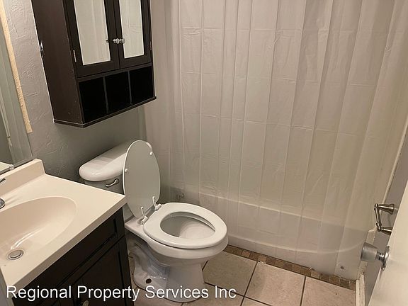 3rd image of 1944 Dawsey St APT 2