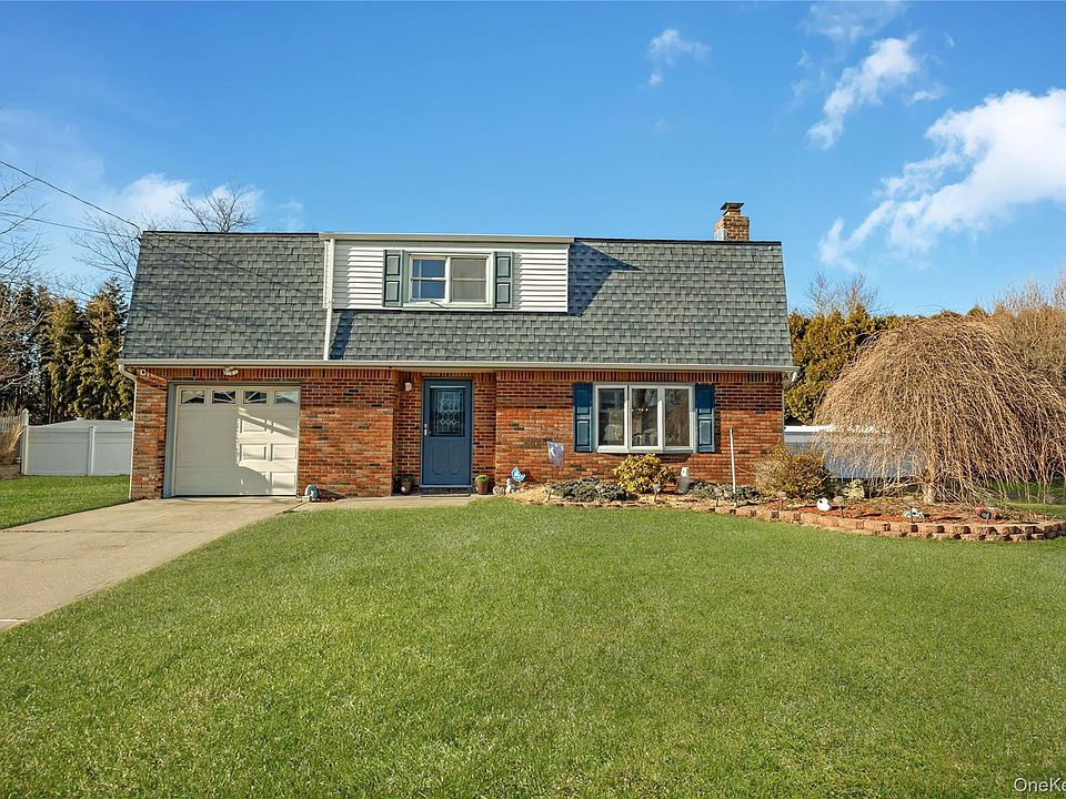 1st image of 25 Windham Lane
