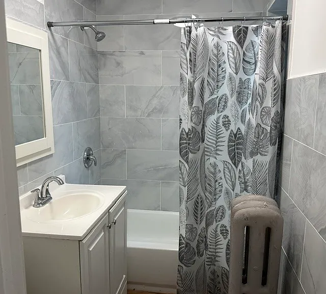 4058 W Dickens Ave #3D — Photo 8