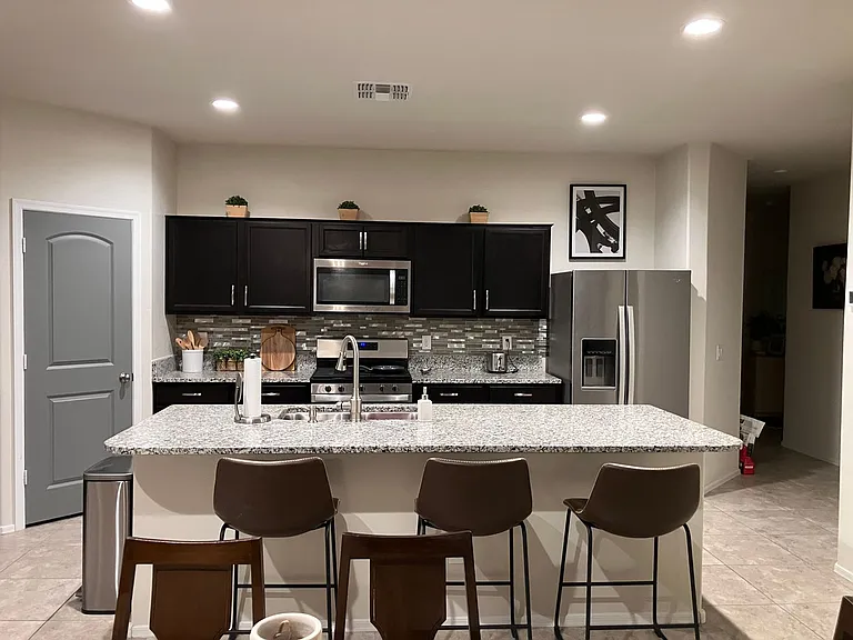 30998 W Earll Dr — Photo 7