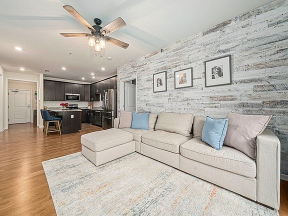4th image of 70 Trotter Rd #310