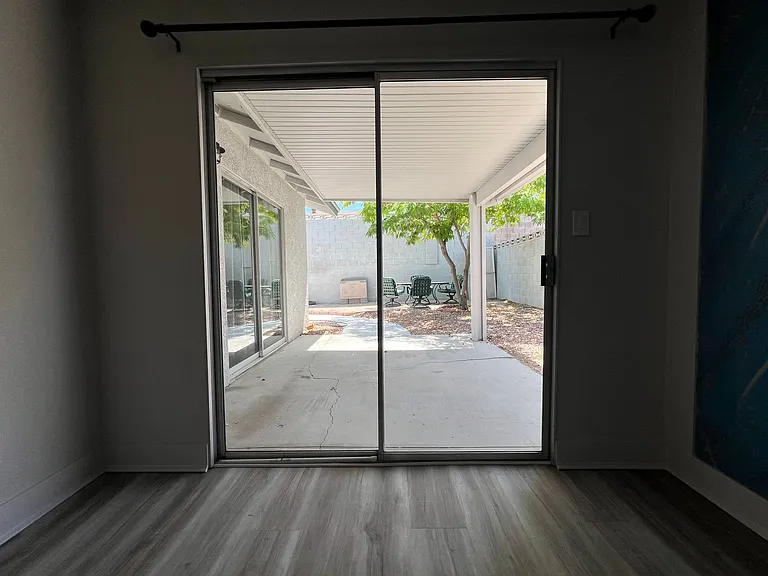 6247 Katella Ave — Photo 18