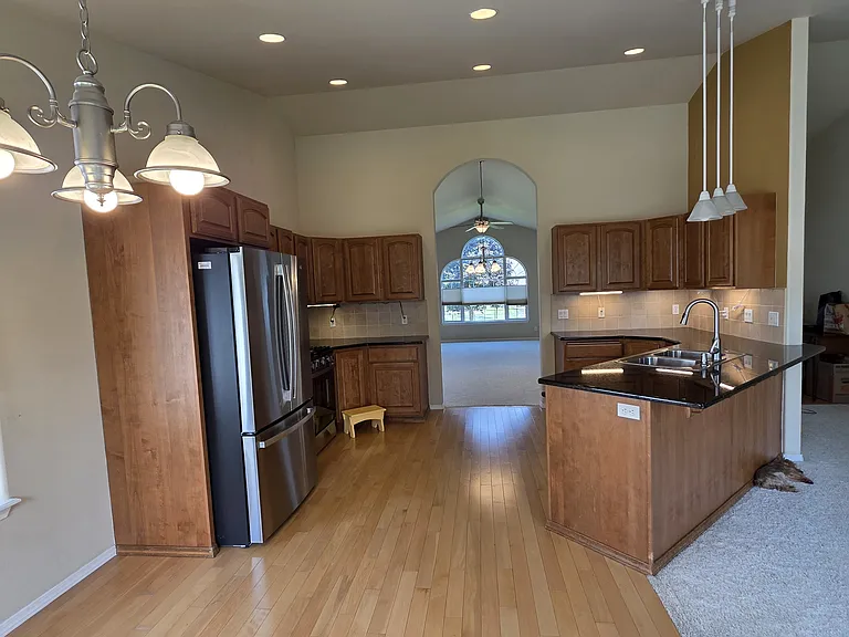 2438 N Partridge Loop — Photo 3