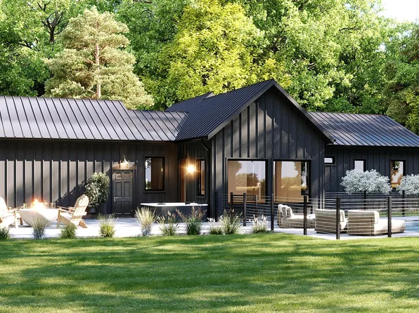 18018 Hoder Rd, New Buffalo, MI 49117