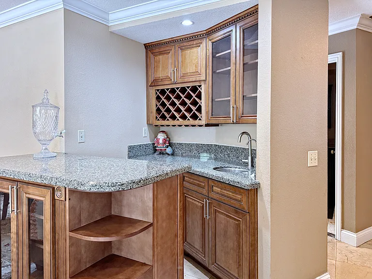 20529 Pacific Dr — Photo 12