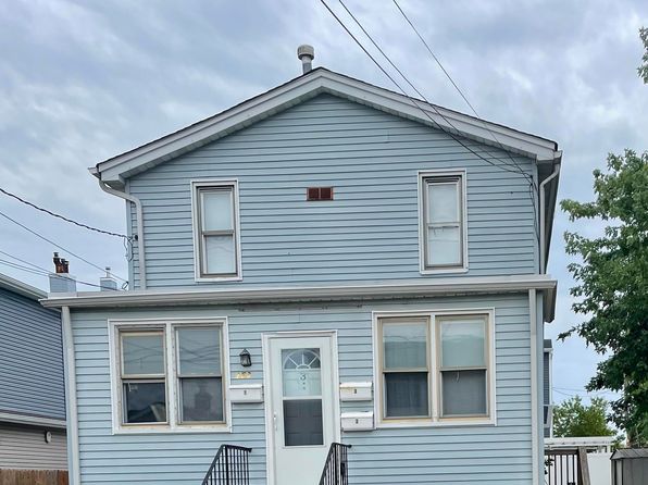 153 Seabreeze Ave APT 3