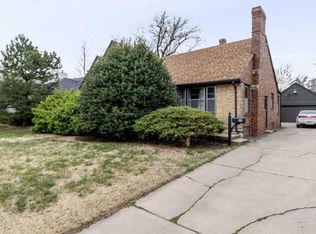 309 N Ridgewood Dr, Wichita, KS 67208