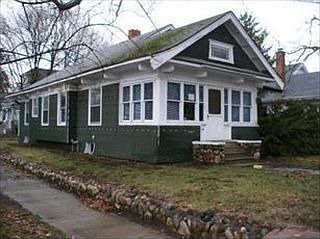 1st image of 119 Lathrop Ave