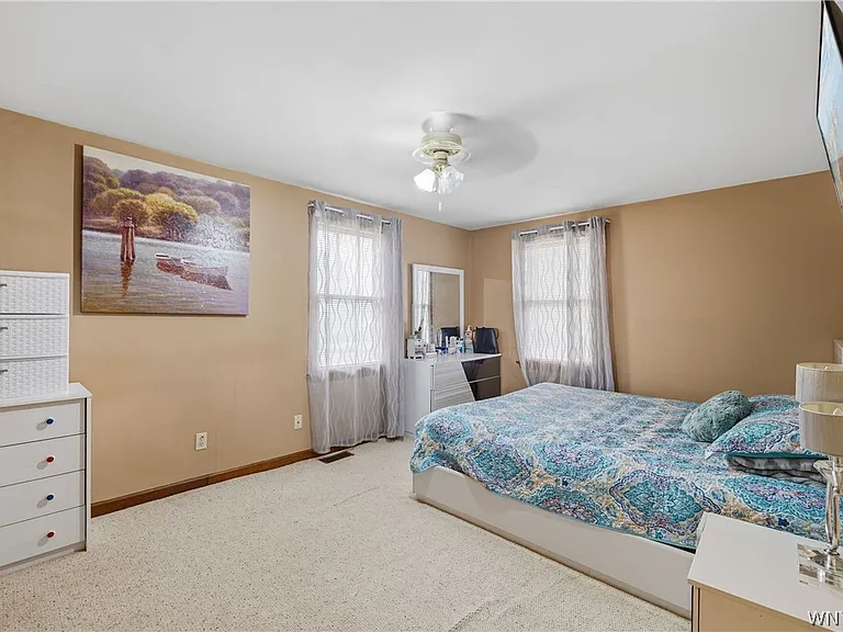136 Mapleview Rd — Photo 24