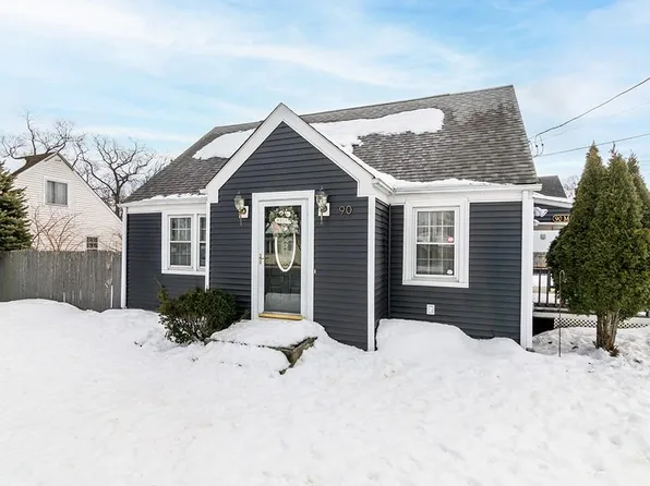 90 Massachusetts Ave, Warwick, RI 02888