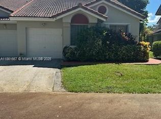 7340 Pinewalk Dr S #61-14, Pompano Beach, FL 33063