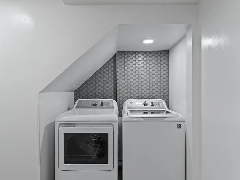 610 W 5735 S #1 — Photo 15