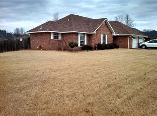1725 Calhoun Dr, Conway, AR 72034