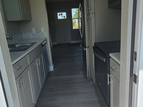 2nd image of 8273 Aero Ave #0