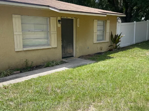 124 Rebecca Ln, Auburndale, FL 33823