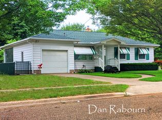 4321 Illinois Ave SW, Wyoming, MI 49509