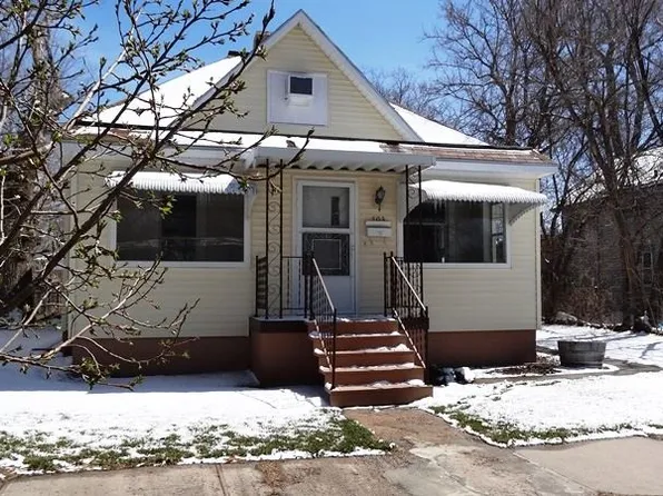 703 W 2nd St, Mc Cook, NE 69001