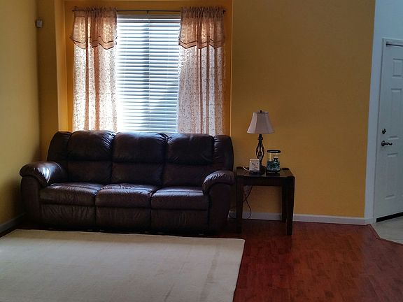 2nd image of 1711 Shoreline Dr