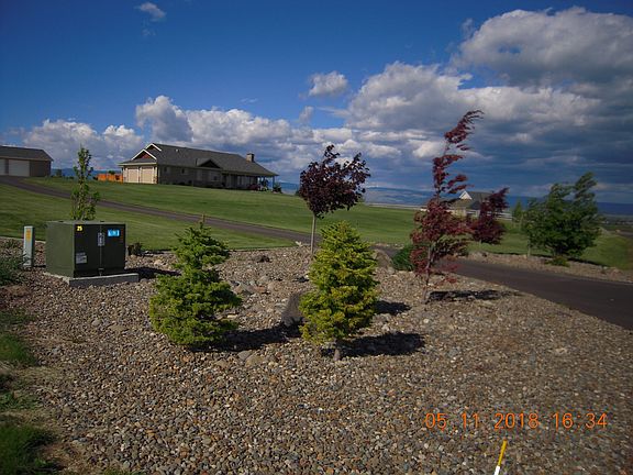 2nd image of 691 Galaxy Dr