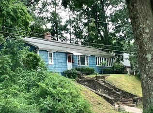 52 Moreland St, Worcester, MA 01609